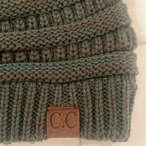 C.C Knit Hat | OS | Pretty Green Colors | NWOT - Picture 6 of 7